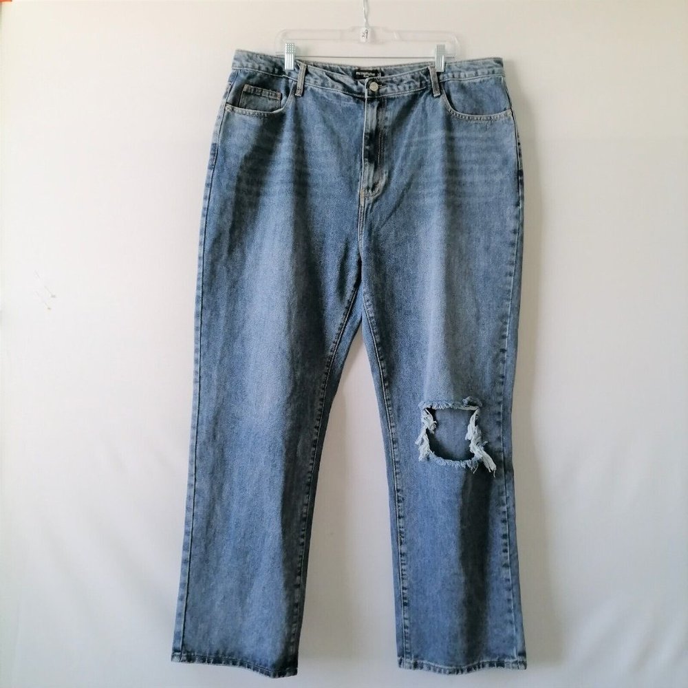 Pretty Little Thing Light Blue Denim Distressed Straight Leg Ankle Jeans Size 22